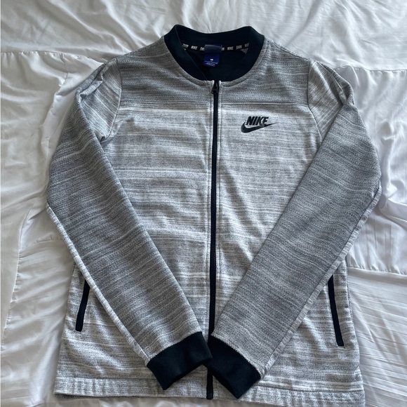 Mens Nike Knit Jacket Size Small. - Picture 3 of 8